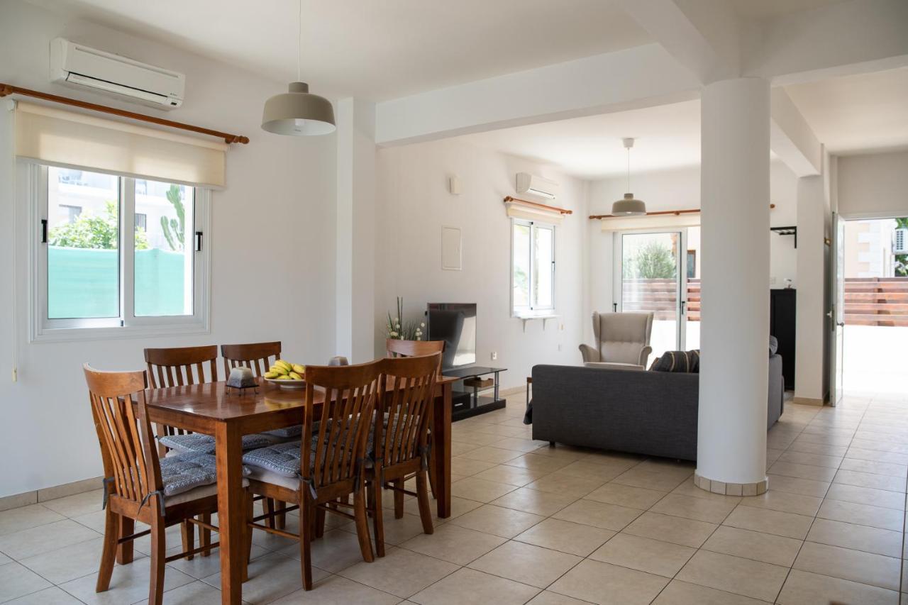 Konnos Villa Ekaterina 프로타라스 외부 사진