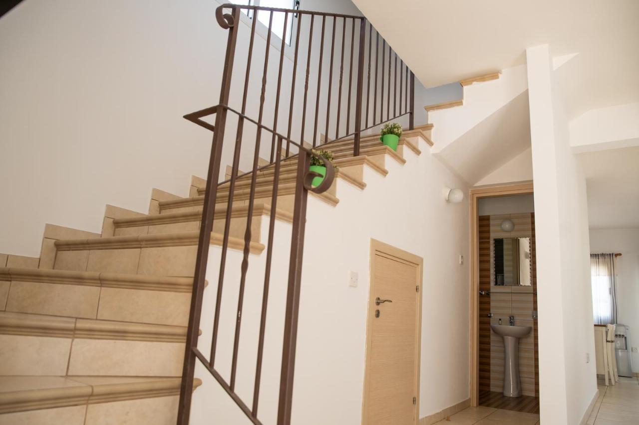 Konnos Villa Ekaterina 프로타라스 외부 사진